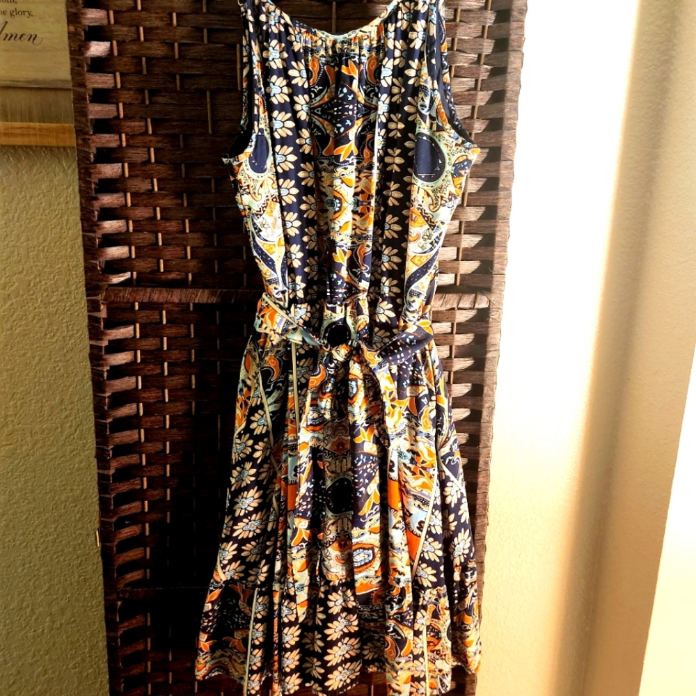 Pretty Garden flowy summer floral dress